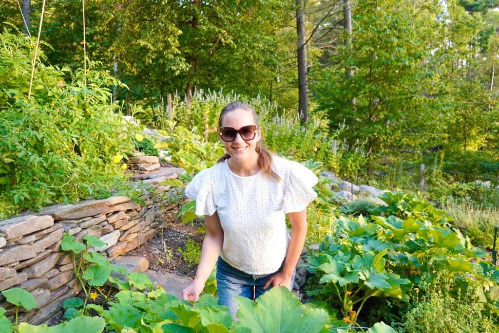 Master Composter Megan Brosterman... HOTBIN makes it easy to compost and it is fast!