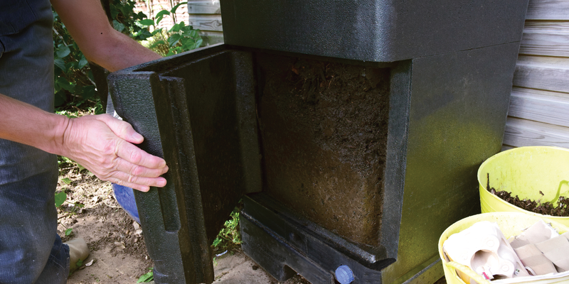 Overcoming Urban Spaces: Why the HOTBIN System Solves Modern Composting Challenges